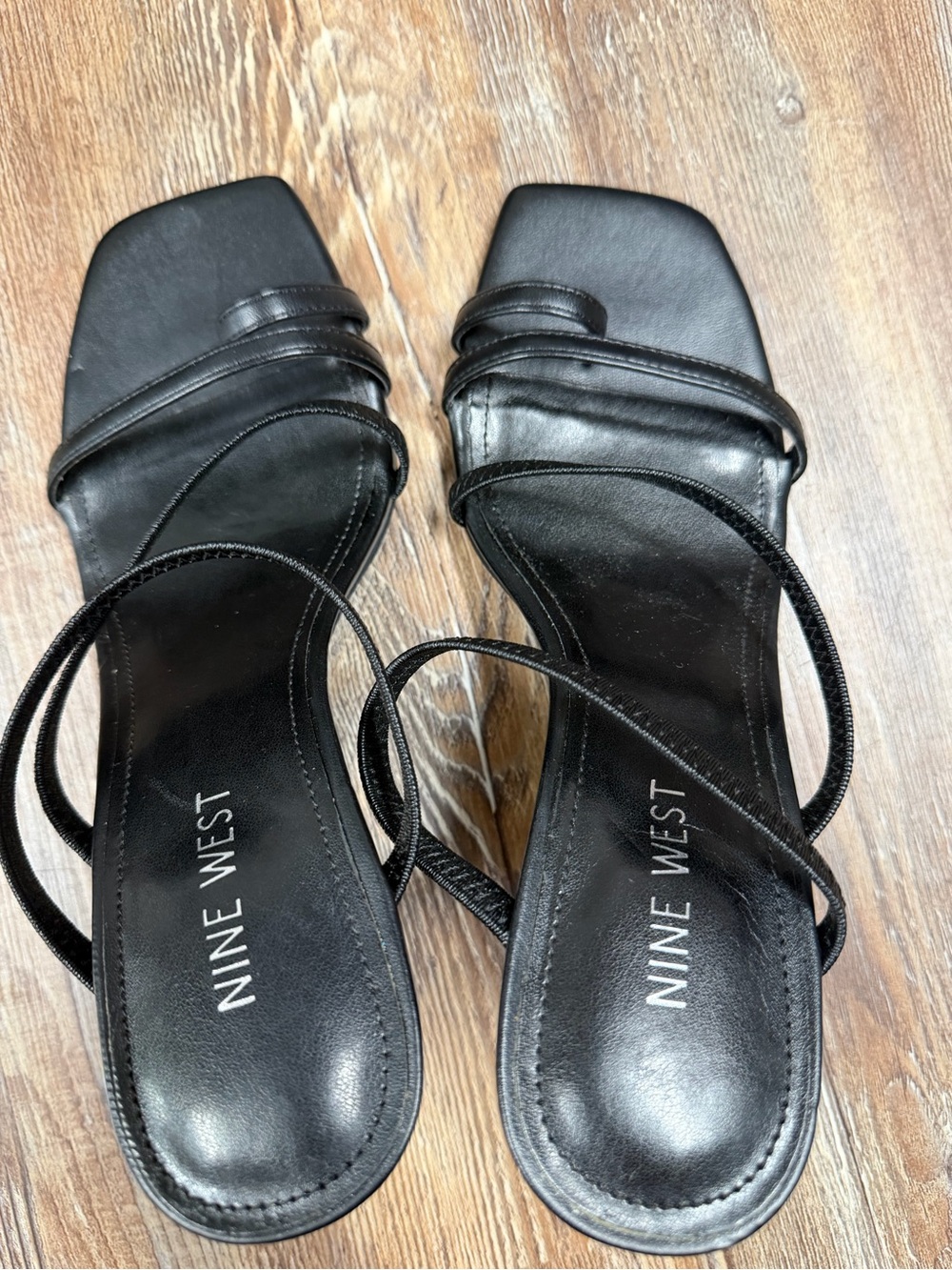 Nine West black leather sandals size 7.5 - Picture 3 of 5
